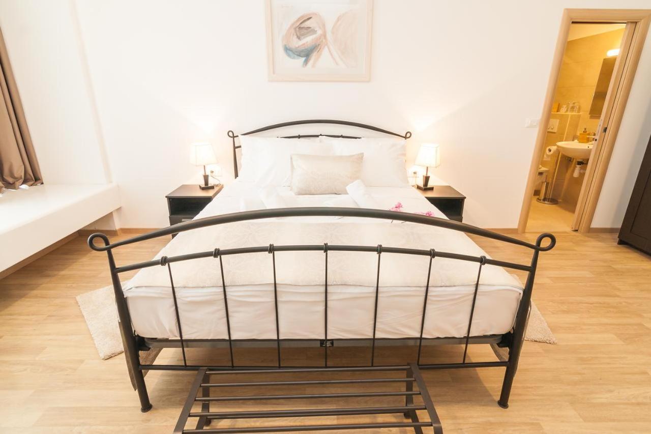 Via Domus Hotel Split Ngoại thất bức ảnh
